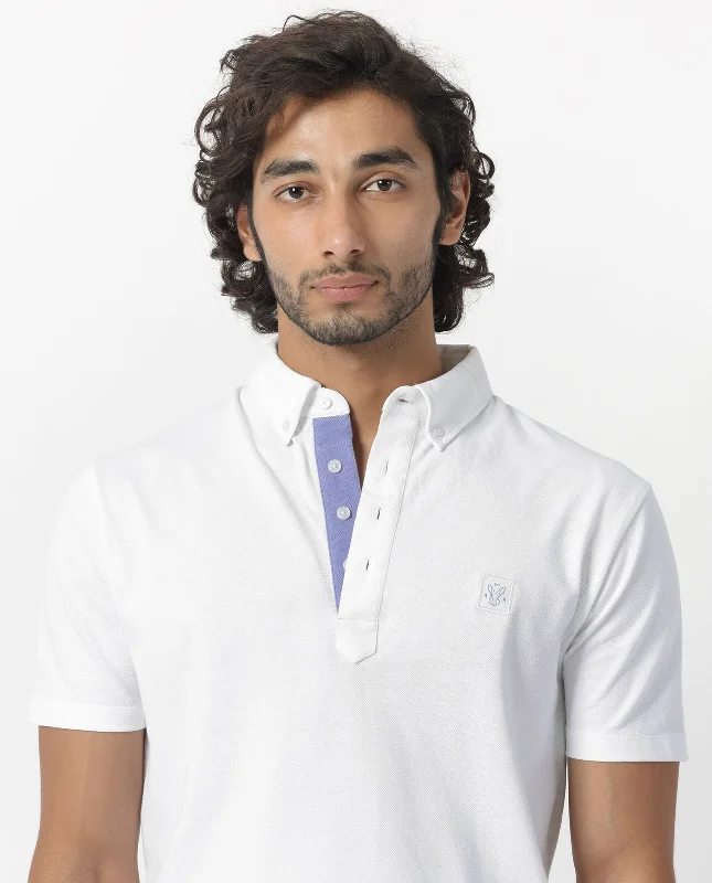 Shop affordable clothing for all occasions – Rare Rabbit Men's Herval White Cotton Fabric Collared Neck Half Sleeves Polo T-Shirt Shop affordable clothing for all occasions – Rare Rabbit Men's Herval White Cotton Fabric Collared Neck Half Sleeves Polo T-Shirt