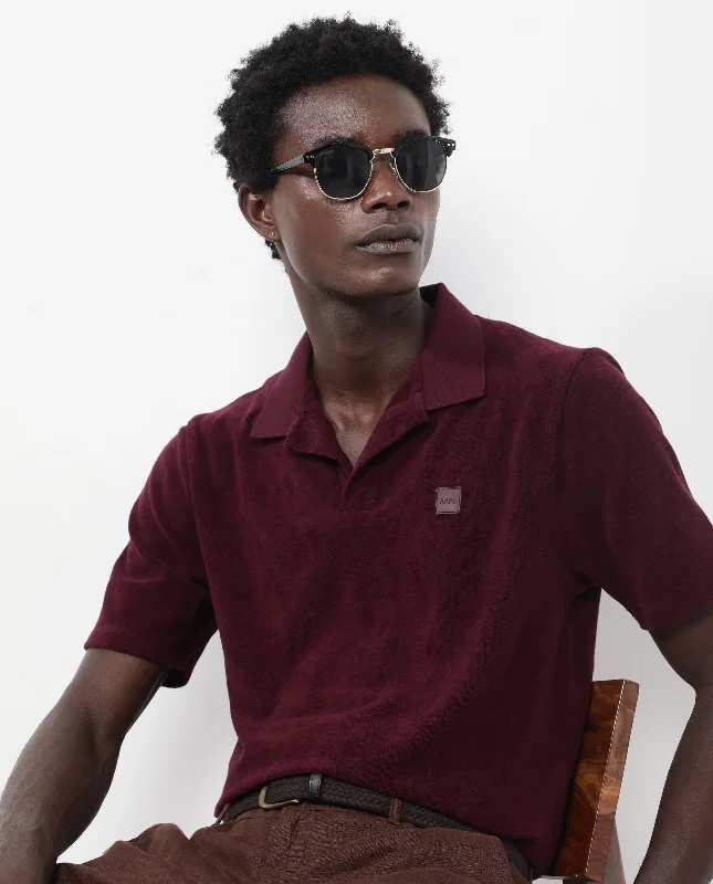 Look your best with exclusive savings on men’s fashion. Rare Rabbit Men's Merk Dark Maroon Cotton Polyester Fabric Short Sleeve Johnny Collar Regular Fit Towel Terry Textured Polo T-Shirt Look your best with exclusive savings on men’s fashion. Rare Rabbit Men's Merk Dark Maroon Cotton Polyester Fabric Short Sleeve Johnny Collar Regular Fit Towel Terry Textured Polo T-Shirt
