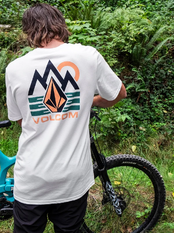 Shop now for affordable fashion – Enjoy free shipping on clothing orders.  Mountain Stone Tech Short Sleeve Tee - White