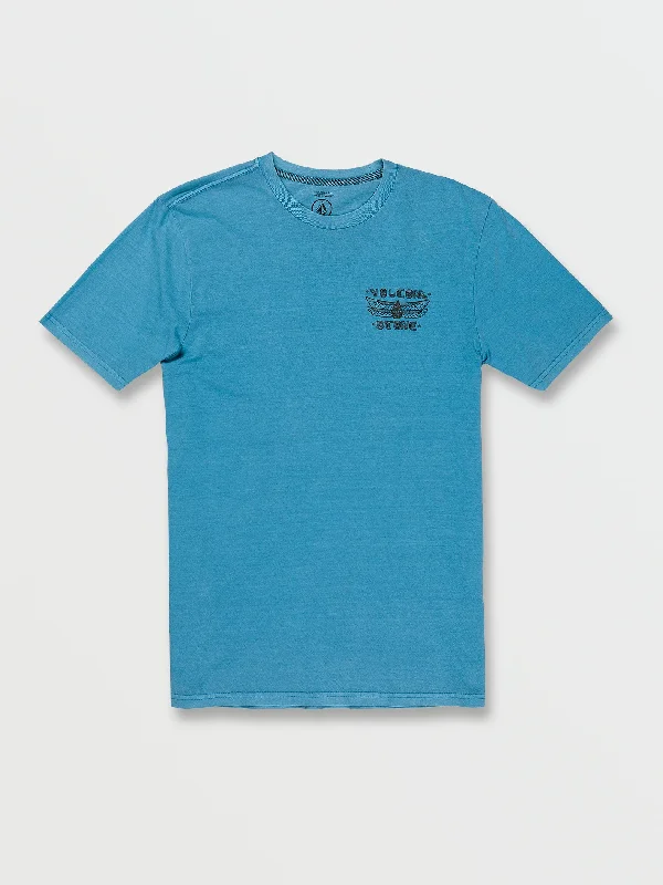 Flash discounts – men’s clothing essentials for less. Mystic Magic Short Sleeve Tee - Blue Drift Flash discounts – men’s clothing essentials for less. Mystic Magic Short Sleeve Tee - Blue Drift