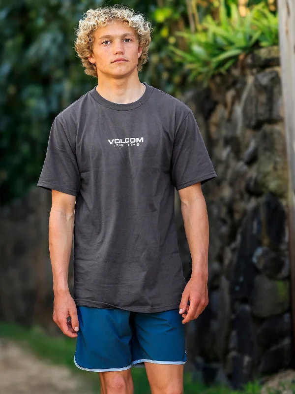 Shop affordable clothing for every season – Big savings this weekend only!  Neweuro Short Sleeve Tee - Charcoal