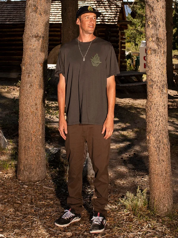 Hurry, the best deals on men’s fashion won’t last long! Perennial Farm To Yarn Short Sleeve Tee - Rinsed Black Hurry, the best deals on men’s fashion won’t last long! Perennial Farm To Yarn Short Sleeve Tee - Rinsed Black