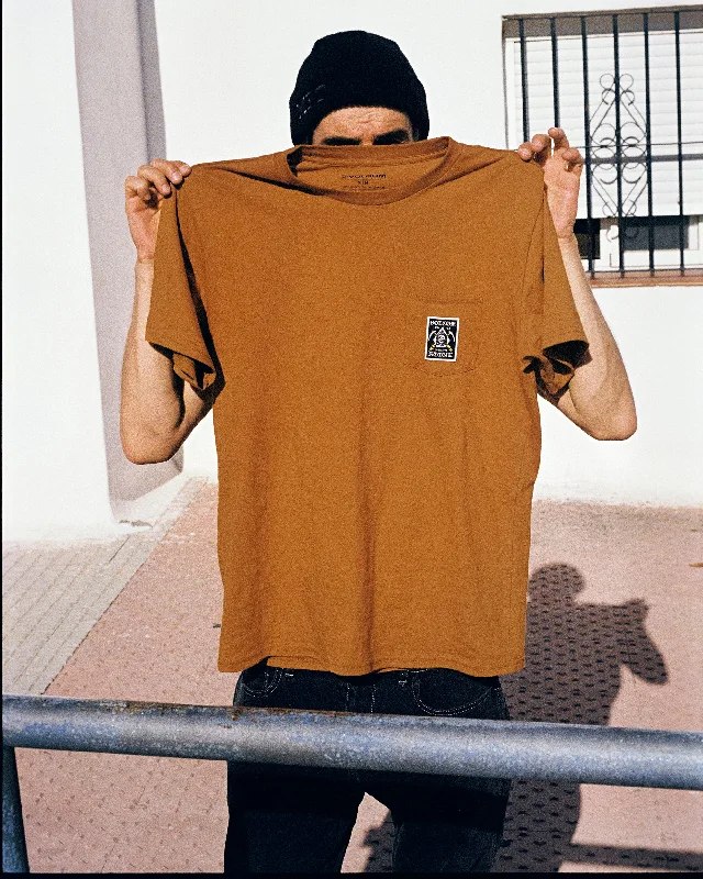 Final clearance: Men’s clothing items up to 70% off!  Pocket Label Short Sleeve Tee - Chestnut Brown