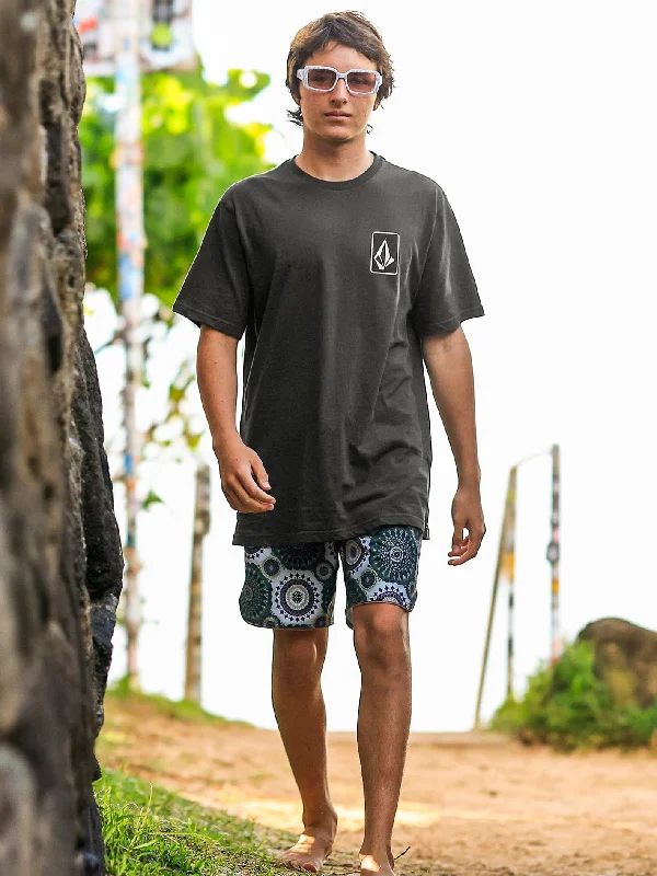 Men’s fashion just got more affordable – shop now!  Originator Short Sleeve Tee - Vintage Black