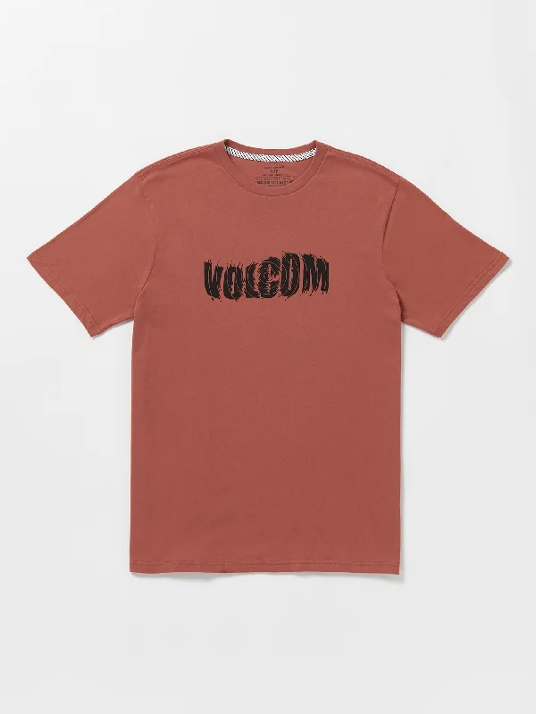 Don’t miss out – huge discounts on men’s trendy styles. Spindrifter Short Sleeve Tee - Rust Don’t miss out – huge discounts on men’s trendy styles. Spindrifter Short Sleeve Tee - Rust