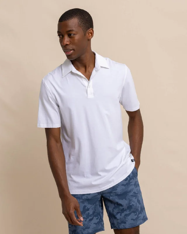 Shop men’s fashion at discount prices and save up to 70%!  The Seaport Polo