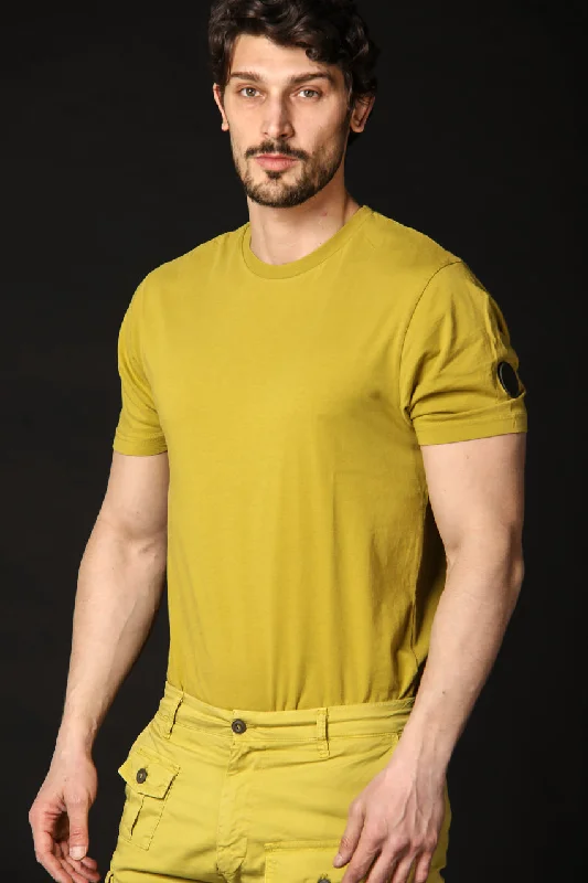 Shop our exclusive men’s fashion deals – limited time only! Tom MM T-shirt uomo in jersey con bollo edizione limitata regular ① Shop our exclusive men’s fashion deals – limited time only! Tom MM T-shirt uomo in jersey con bollo edizione limitata regular ①
