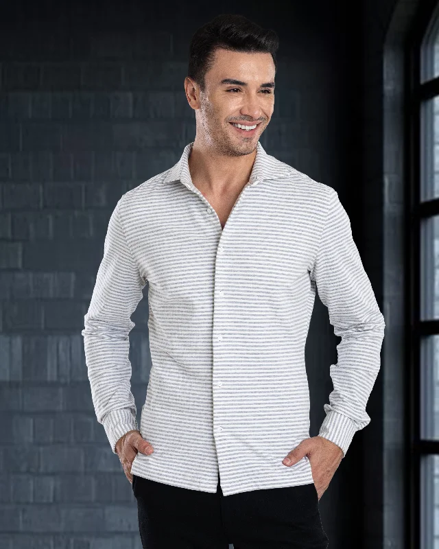 Special offers on the latest clothing collections – Don’t miss out! Grey White Candy Stripes Polo Shirt Special offers on the latest clothing collections – Don’t miss out! Grey White Candy Stripes Polo Shirt