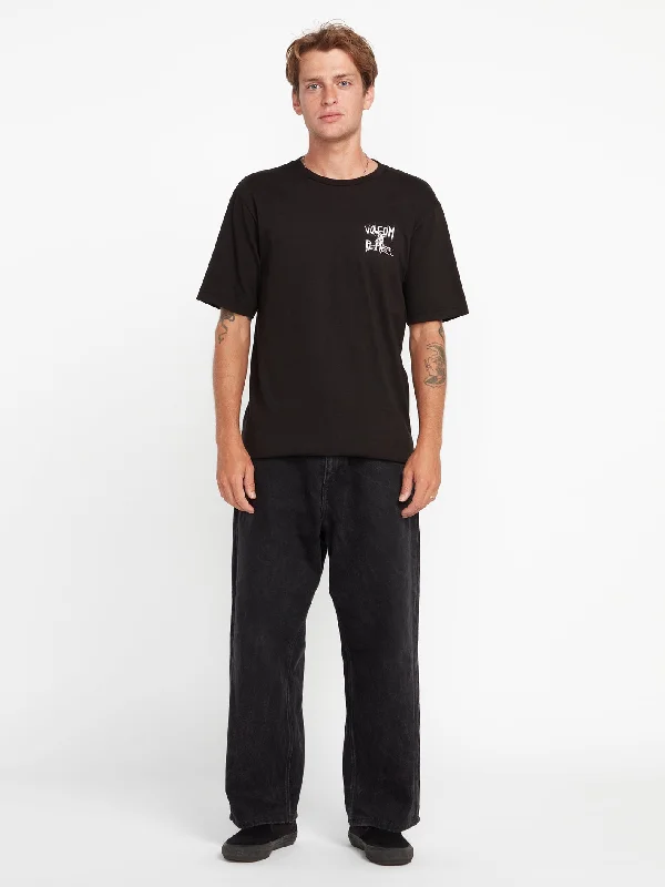 Exclusive online discounts – Shop clothing for every occasion!  Volcom Entertainment X Pepper Short Sleeve Tee - Black