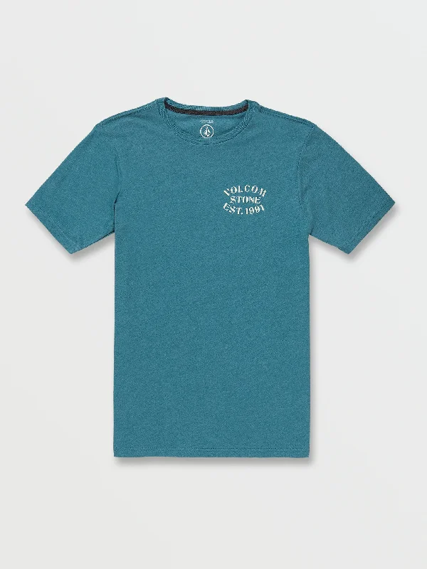Shop the hottest fashion trends for less –  deals you can’t miss.  Weegee Short Sleeve Tee - Carribean Heather