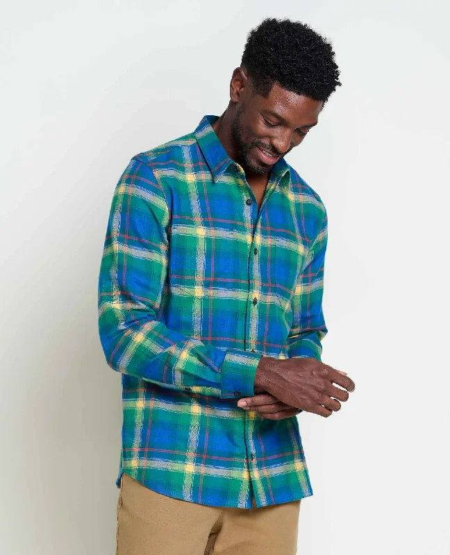 End-of-season clothing sale – Shop now for big savings!  Flannagan Long Sleeve Shirt