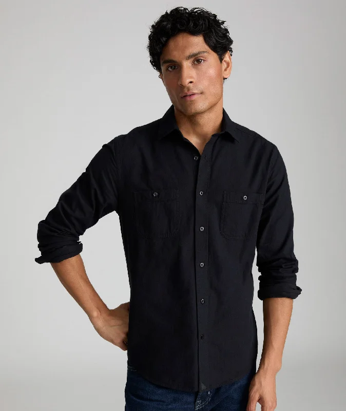 Get 25% off select men’s clothing when you shop online!  Flannel Hemsworth Shirt