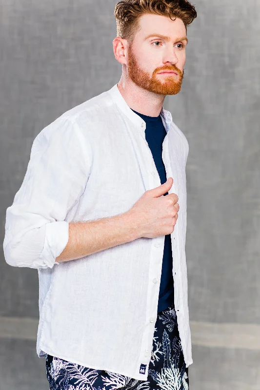 Shop the best fashion at unbeatable prices – Limited time only. Palm Desert White Linen Button Up Shop the best fashion at unbeatable prices – Limited time only. Palm Desert White Linen Button Up