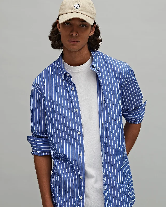 Upgrade your wardrobe with stylish men's apparel – now on sale!  Ralph Dartmouth