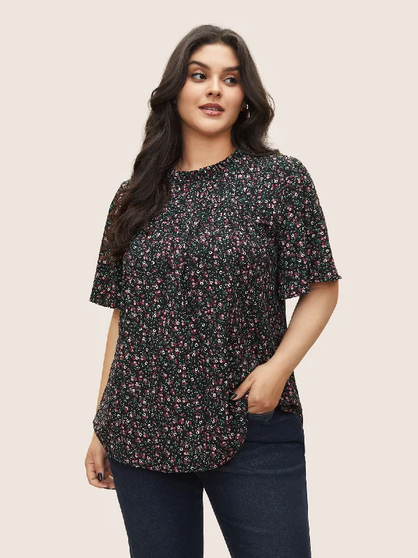 Ditsy Floral Plicated Detail Frill Trim Blouse