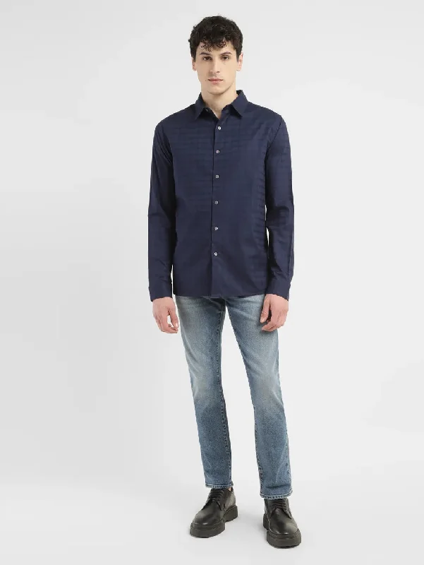 Shop stylish, comfortable men’s clothing at discounted prices. Men's 511 Mid Indigo Slim Fit Jeans Shop stylish, comfortable men’s clothing at discounted prices. Men's 511 Mid Indigo Slim Fit Jeans