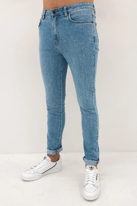 Big discounts – don’t miss out!  R2 Slim Jean Blue Sands