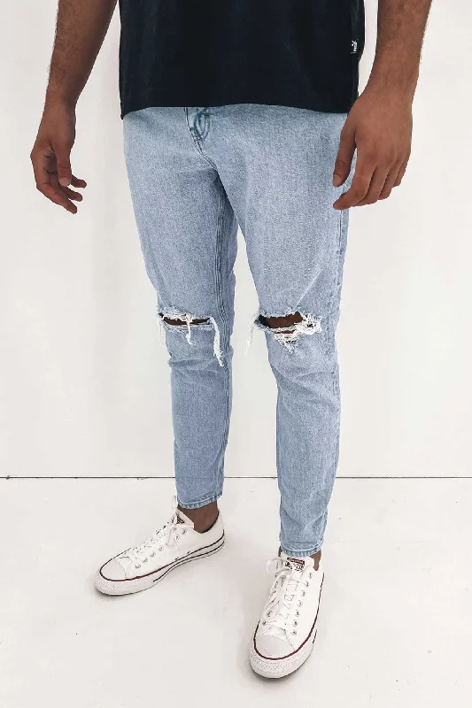 Shop now for the latest fashion trends and enjoy special promotions! Z-Roller Skinny Jean Luminous Destroy Shop now for the latest fashion trends and enjoy special promotions! Z-Roller Skinny Jean Luminous Destroy