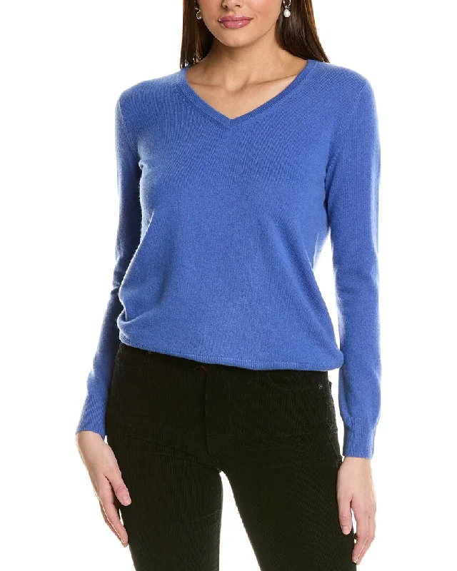 Elegant casual clothing for modern women Amicale Cashmere Basic V-Neck Cashmere Sweater Elegant casual clothing for modern women Amicale Cashmere Basic V-Neck Cashmere Sweater