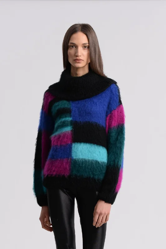 Modern fashion pieces designed for all women   Molly Bracken Multicoloured Knitted Sweater