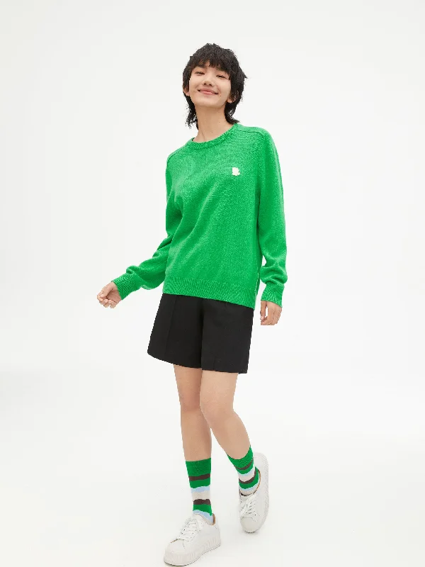 Sporty-chic women’s apparel for active lifestyles   Simple Cure Green Pullover