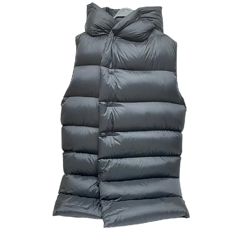 Shop affordable clothing for every season – Big savings this weekend only! Rick Owens/Puffer Vest/44/Nylon/BLK/LONG PUFFER VEST STROBE FW 22 Shop affordable clothing for every season – Big savings this weekend only! Rick Owens/Puffer Vest/44/Nylon/BLK/LONG PUFFER VEST STROBE FW 22