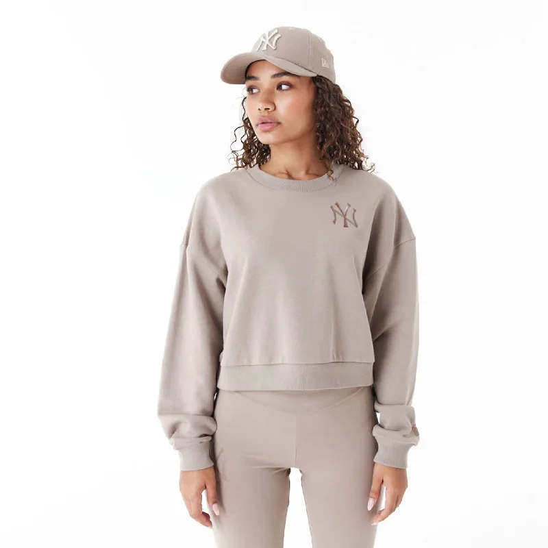 Save on men’s formal wear – perfect for your next event! New York Yankees Womens MLB Lifestyle Brown Crop Crew Neck Sweatshirt Save on men’s formal wear – perfect for your next event! New York Yankees Womens MLB Lifestyle Brown Crop Crew Neck Sweatshirt
