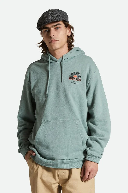 Huge savings on all categories of clothing – Shop our seasonal sale. Rising Sun Hood Chinois Green Huge savings on all categories of clothing – Shop our seasonal sale. Rising Sun Hood Chinois Green