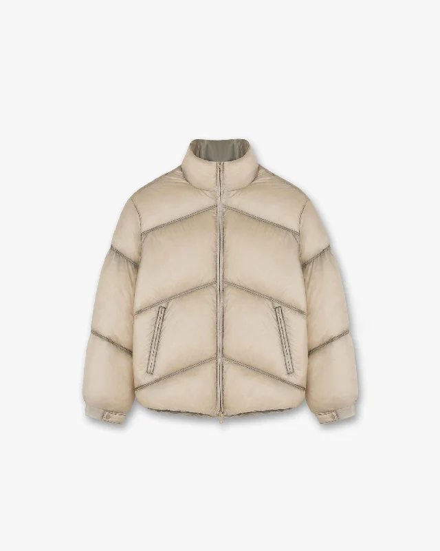 Get fresh fashion for less – Shop trendy clothing at discounted prices.  Washed Puffer Jacket - Wheat