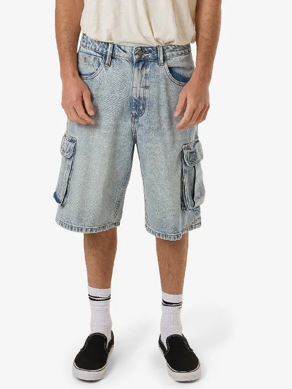 Shop the latest styles in men’s fashion – don’t miss out on these deals! Big Slacker Denim Cargo Short - Tainted Blue Shop the latest styles in men’s fashion – don’t miss out on these deals! Big Slacker Denim Cargo Short - Tainted Blue