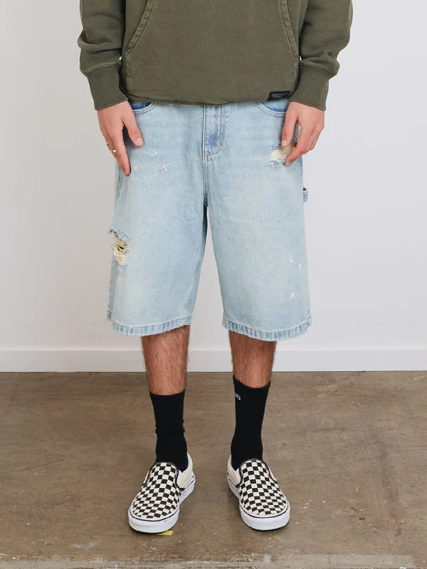 Flash sale alert! Shop fashion-forward clothing at discounted prices.  Big Slacker Denim Short - Dirty Ash Blue