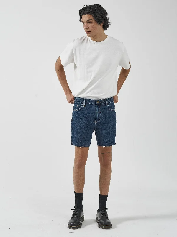 Find your perfect fit at the best prices – Clothing deals now on sale. Mandude Denim Short - Dark Rinse Blue Find your perfect fit at the best prices – Clothing deals now on sale. Mandude Denim Short - Dark Rinse Blue