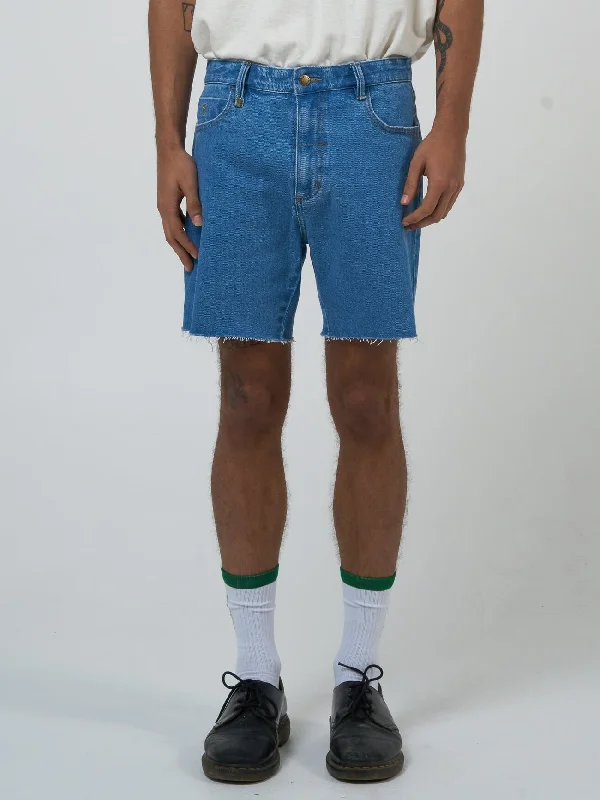 Shop the latest fashion trends with huge savings on all clothing. Mandude Denim Short - Peel Blue Shop the latest fashion trends with huge savings on all clothing. Mandude Denim Short - Peel Blue